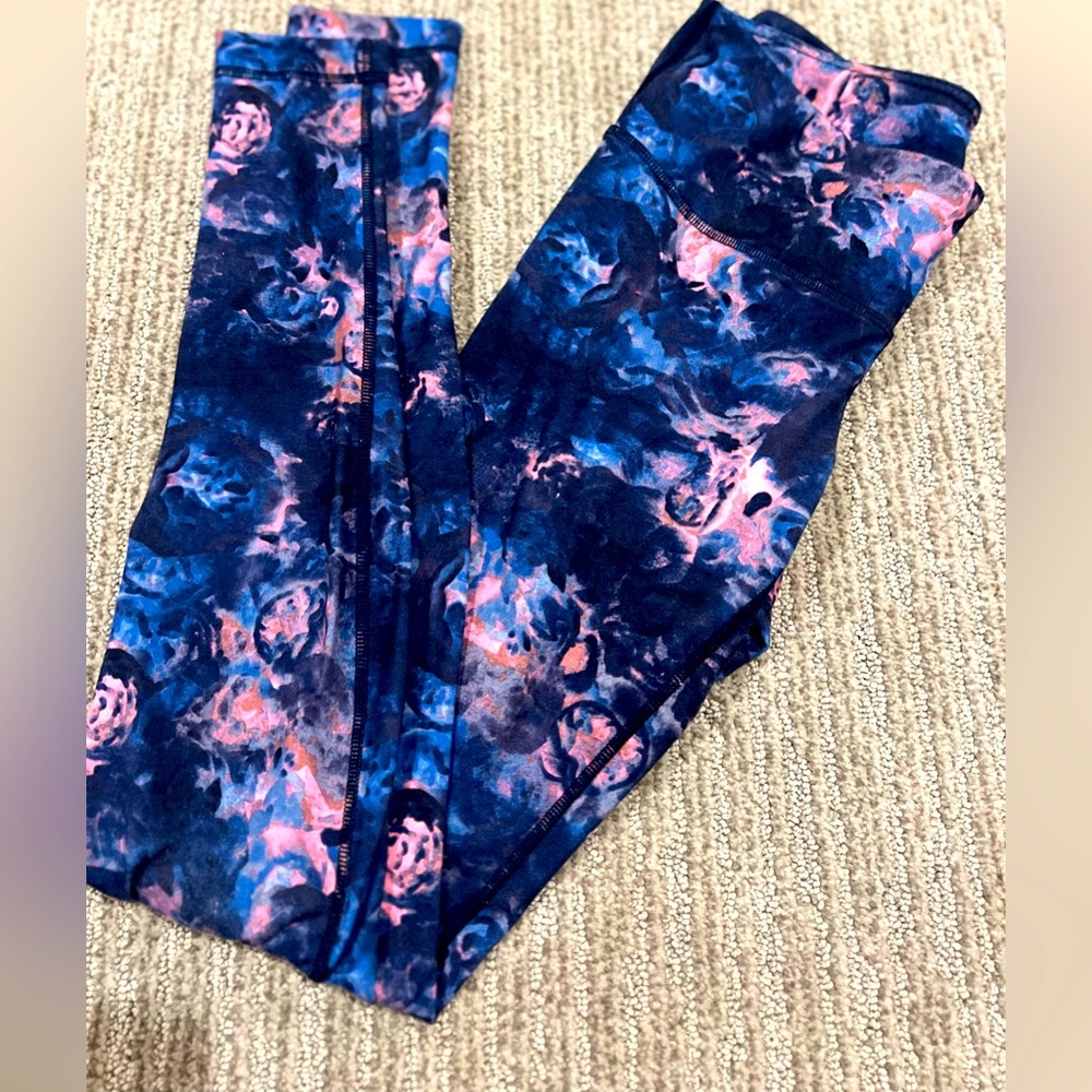 LULULEMON special edition floral leggings